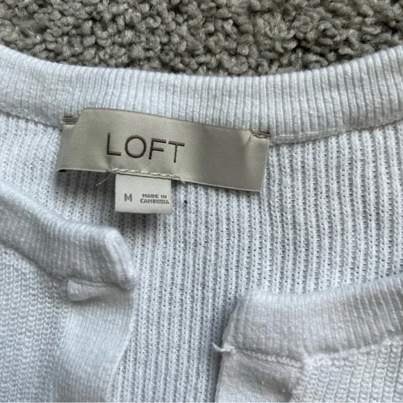 Loft White Ribbed Split Neck Balloon Sleeve Pullover Sweater Size M - Picture 3 of 6